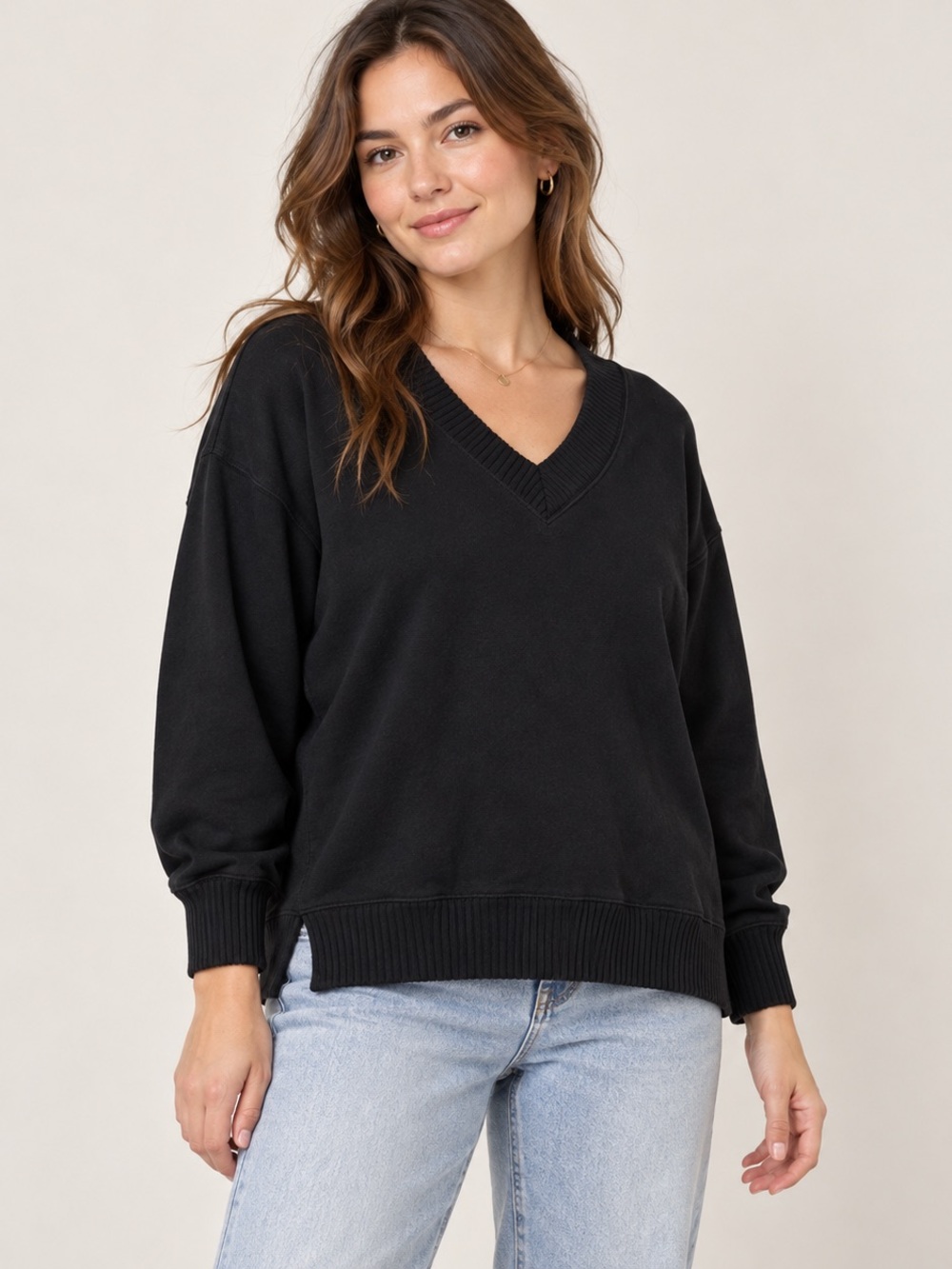 Aerie Down to Earth Black Oversized V-Neck Sweatshirt M NWT